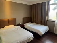 Qinghe Hot Spring Hotel