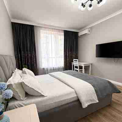 Nice Raimbek11-38 residence & drinking water as a gift Rooms