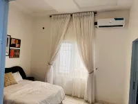 Bytup 2Bedroom Apt in Lekki,24Hrs Light, Wifi ,Fully Serviced Apartment , Water Heater Smart tv