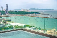Pattaya Beach · THE Edge  Base High-End Ocean View Pool Apartment · Direct Beach Access ·Homestay - Private Pools