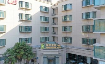 Jinjiang Inn Select ( Yangzhou Slender West Lake Siwangting Road Hotel)