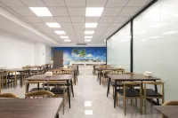 THE  LANBERLY  HOTEL - 3-Star