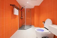 Poyang · Mido Cinema Design Style Designer Audio-Visual Hotel (Wenheli Food Street) - parking