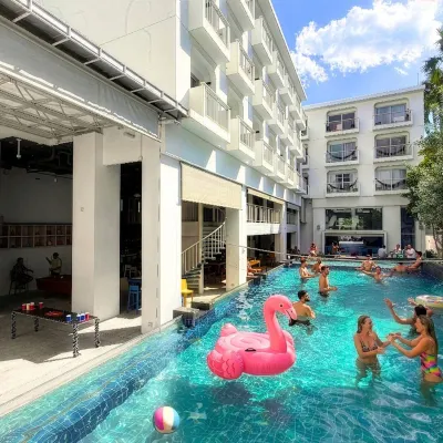 Lub d Phuket Patong Hotels in der Nähe von Vergnügungsviertel Paradise Complex Patong