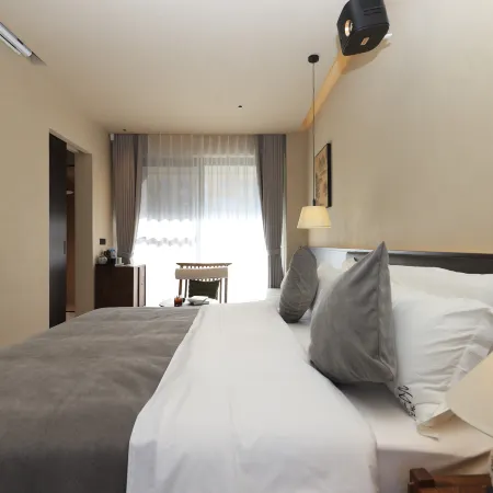 Cloud Pillow Homestay.