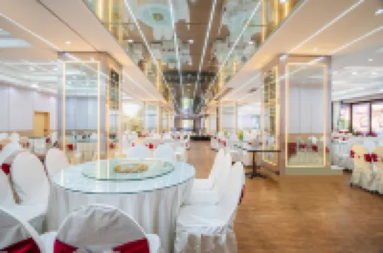 Menghai Jingjiang Hotel