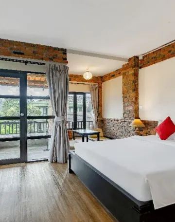 ห้องดีลักซ์ (เตียงคิงไซส์หรือเตียงแฝด)