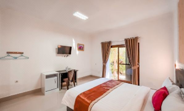 Kesari Glory Nusa Penida by Pramana Villas - Housity