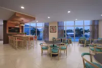 Fairfield by Marriott San Salvador - Завтрак