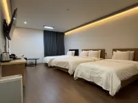 Hotel Deokyeong Hotels in Wonju