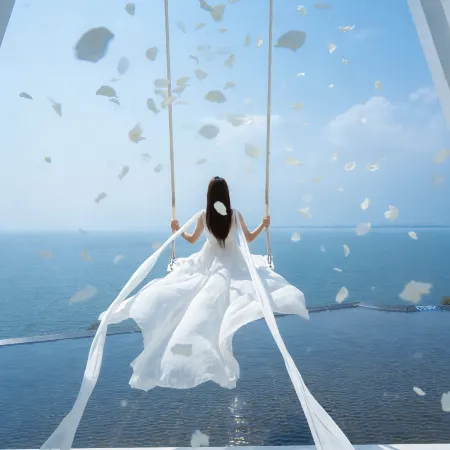 Pillowside | 180° Sea View · Pool