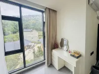 Xiangyunduan · CloudPeak · Lanyun Guanfeng | Mountain Residence Homestay - 발코니