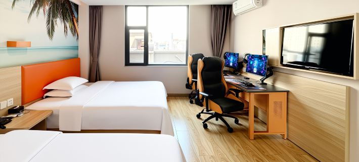 Yaxin E-Sports Hotel (Lüliang Xiaoyi Wanda Plaza City Hall) Hotels in Xiaoyi