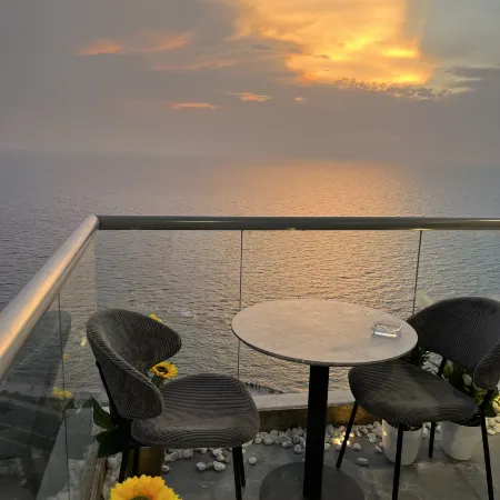 Sea View Apartment – Damac Al Jawharah Tower