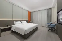 Ezzi Hotel (Wenzhou South Station Intime Branch)
