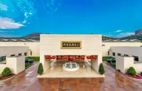 Chengde Imperial Palace Hotel