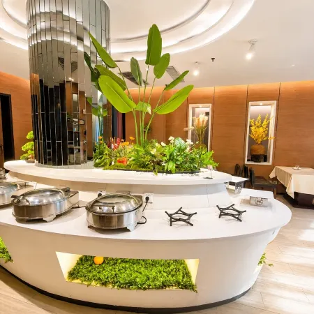 Parkview Hotel (Xinxiang Hongrun Xinyuecheng Heping Road Branch)
