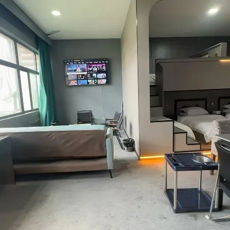 Qamdo Elf E-sports Hotel