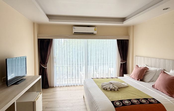 โรงแรมเอ็ม เอ็ม ฮิลล์