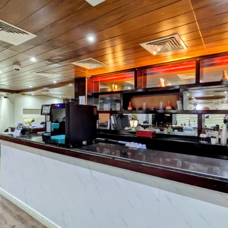 Al Mansour Plaza Hotel