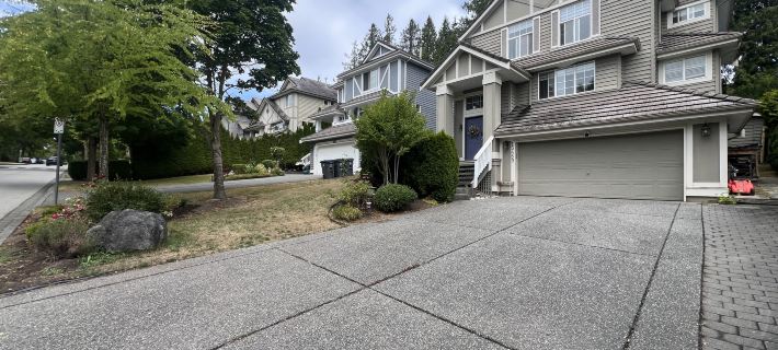 Chinese home in vancouver Hotels in Surrey