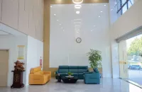 Yaxin E-Sports Hotel (Lu'an Sutang Park) - 2-Star