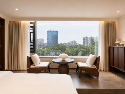 Spring Breeze Ten Miles Homestay (Ruitai Times Square) - เปิดใหม่