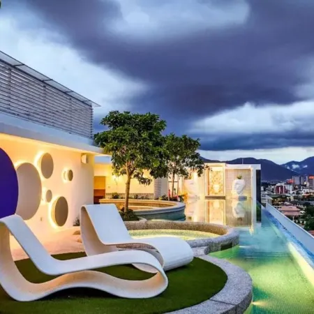 Stallionz Premium Suites