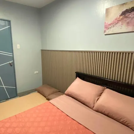 Amplayo Apartelle 2-BR Unit