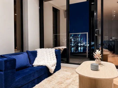 Blue Note MEL | Designer apartment @ Marvel - vue mer