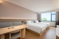 全季煙台濱海廣場第一海水浴場飯店 - 海滩