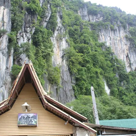 Cliffside Cottages