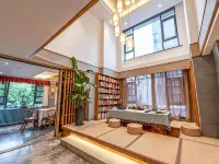 Jingqin Youshu Homestay (Sangu Resort Area Branch), Wuyi Mountain - جاكوزي