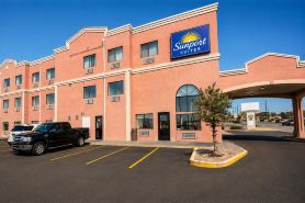 Sunport Suites near Albuquerque Airport I 25