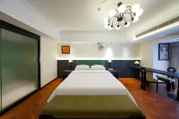 Nanyang Puyin Southeast Asia Family Resort Hotel (Zhangzhou Bihu Plaza) - internet