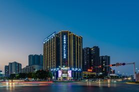 Yunji Lanjing · Cloud Era Hotel (Jiujiang Liansheng Happy City)