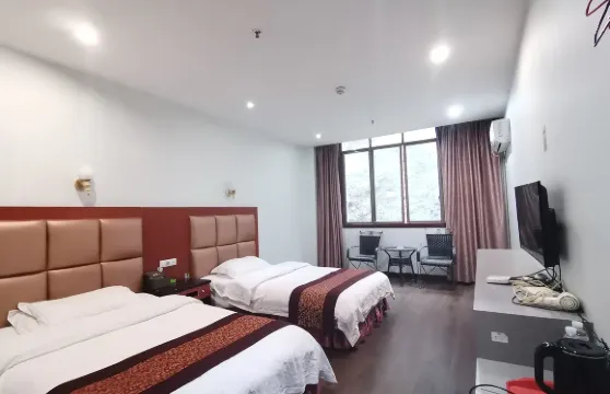 關嶺鑫豐商務賓館