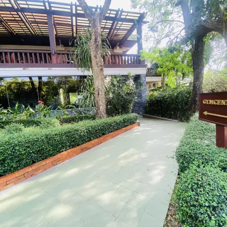Try Palace Resort Kep