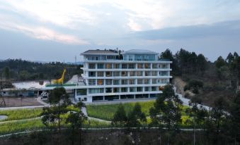 Art Hotel  in nuoyigu
