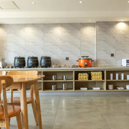 City 118 Select Hotel (Shenze Station Branch)
