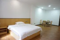 Fengdu Jiuchong Tiantian Street Hotel