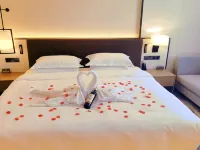 Pinghu Dingren Ramada Hotel Hotéis em Pinghu