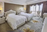 Great Wall Hotel Hotel dekat Pomegranate Garden
