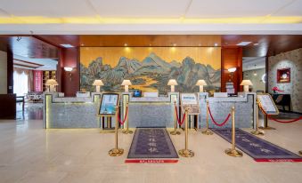 Xinglong Ramada Hot Spring Resort Wanning