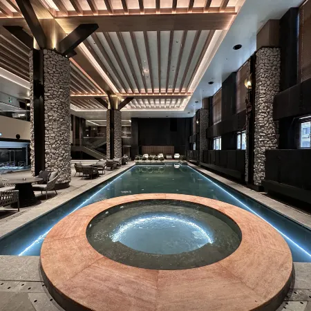 Changbai Mountain Pureland Hot Spring Resort Hotel