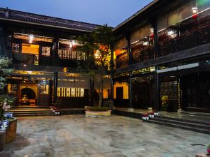 Dujiangyan yirangongshe hotel