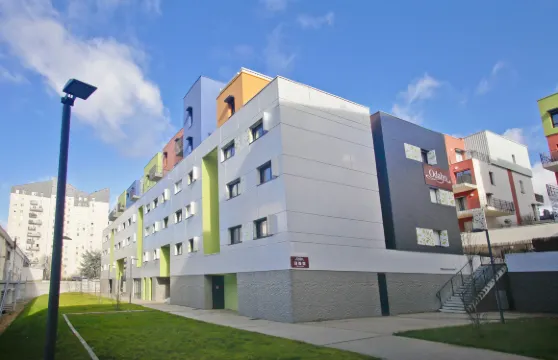 奧達里斯公寓酒店-圖爾