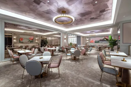 Chengdu Chenghua East Suburb Memory Mercure Hotel Отели рядом с достопримечательностью «Swan Lake»