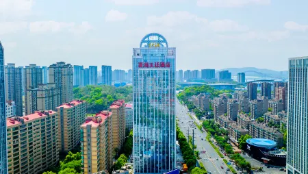Xiaoxiang Royal Hotel Отели рядом с достопримечательностью «Shifeng Park»