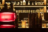 QiYunShan Tianjuli Art Resort Villa Hotel - bar